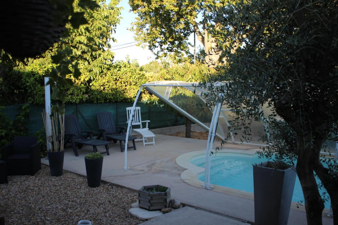 Philippe & Marie, A Louer Petite Chambre Chez L'Habitant Avec Terrasse Dans Villa, Au Pied Du Luberon Кюкюрон Экстерьер фото
